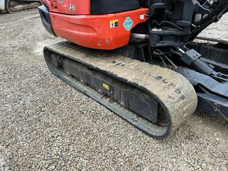 2016-kubota-kx040-4-image-10