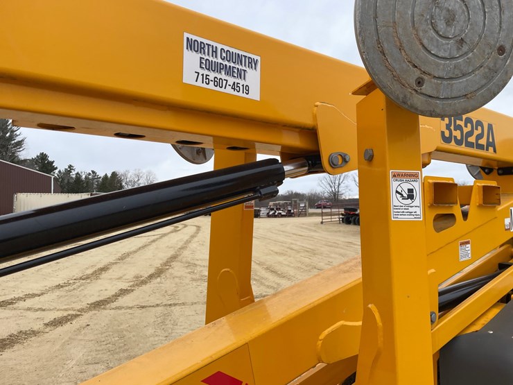 #7512-•-(m-1)-2021-haulotte-3522a-electric-towable-man-lift-image-13