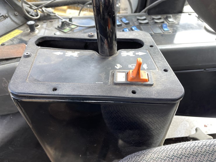 #5514-•-agco-rogator-u1264c-ag-chem-sprayer-image-45