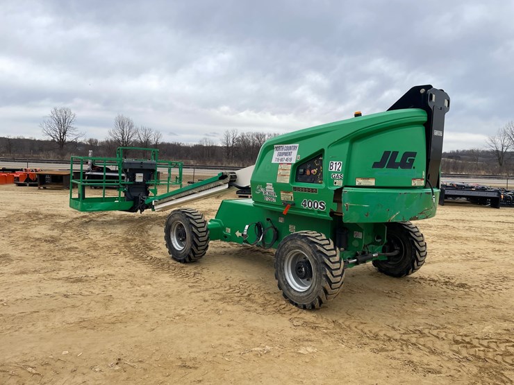 2016-jlg-400s-image-7