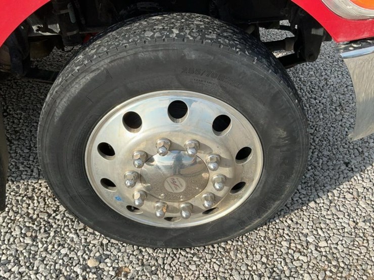 2021-peterbilt-337-image-76