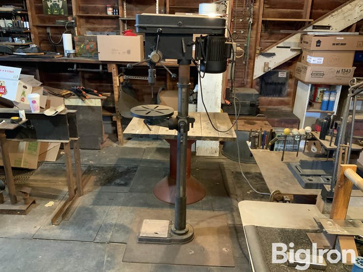 16-speed-drill-press-image-8