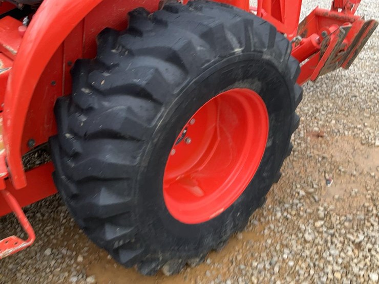 2021-kubota-l2501-image-28