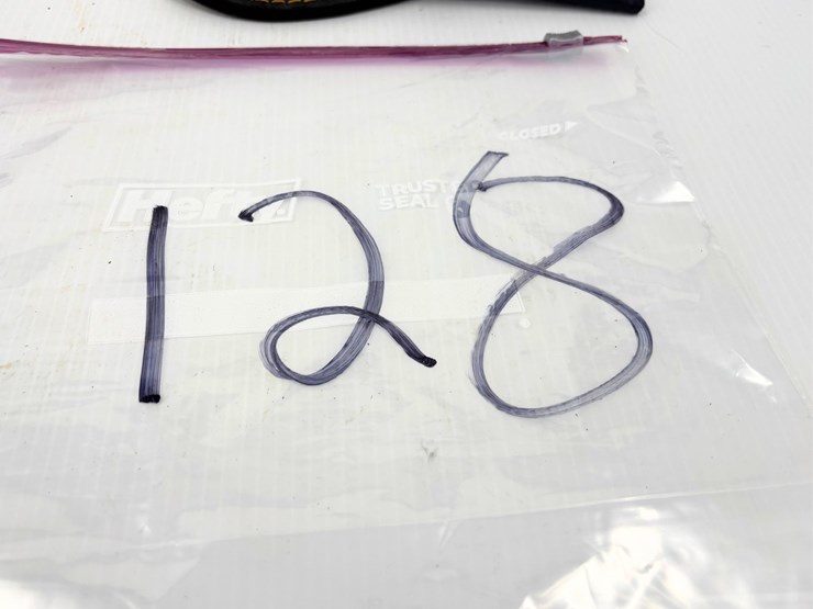 #128-•-hand-made-knives-from-pakistan-image-5