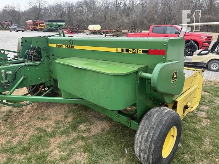 john-deere-348-image-6