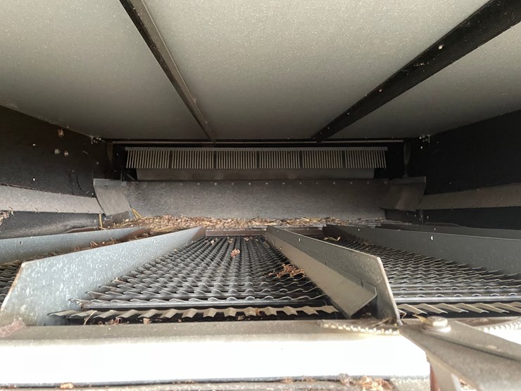 gleaner-r65-image-34