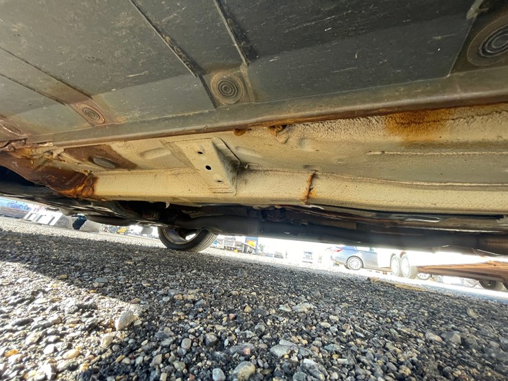 #2849-•-2008-pontiac-vibe-awd-hatchback-(has-wi-title)-image-24