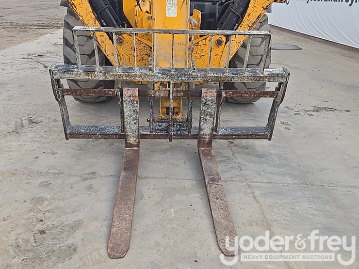 2017-jcb-510-56-image-21