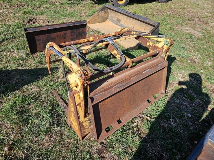 #552-•-55"-tine-grapple-bucket-image-3