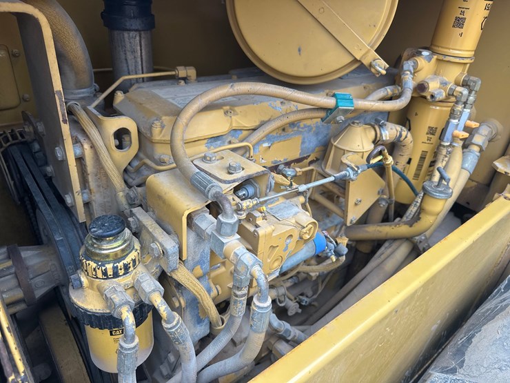 caterpillar-cp-563c-image-46