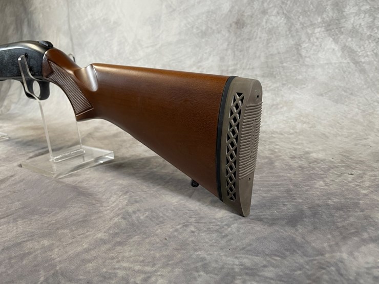 #4100-•-mossberg-model-500,-20-ga.-pump-action-shotgun,-sn:-v1513022,-(neenah,-wi)-image-10