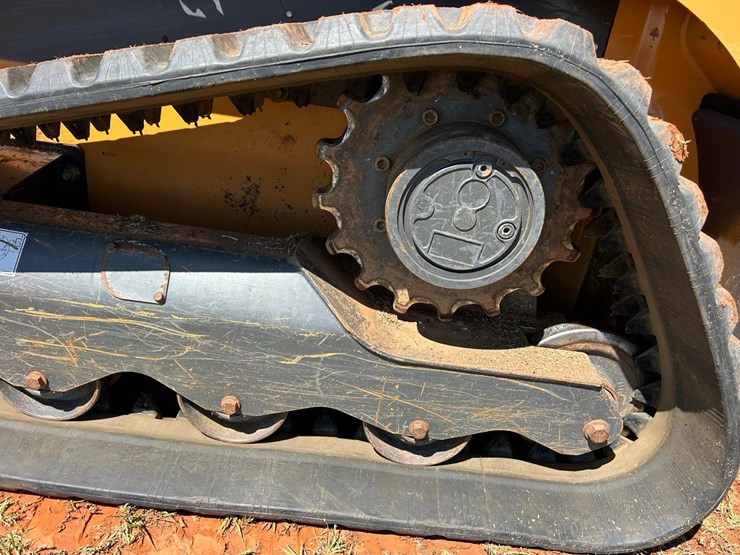 2022-case-tv450b-image-29