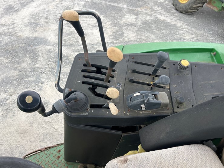 john-deere-6200-image-12