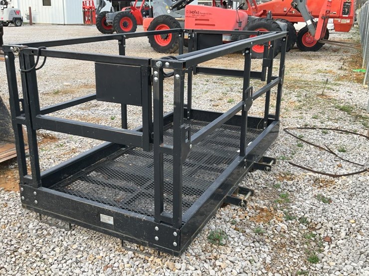 #250-•-2022-titan-tlebsk-4x8-work-platform-image-2