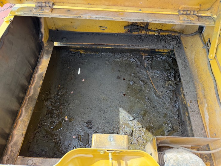 caterpillar-330d-image-62