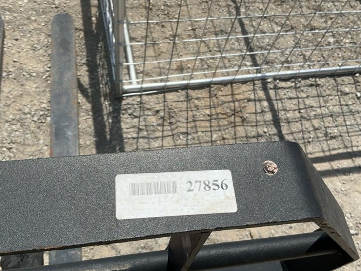 #179-•-hydraulic-forks-image-8