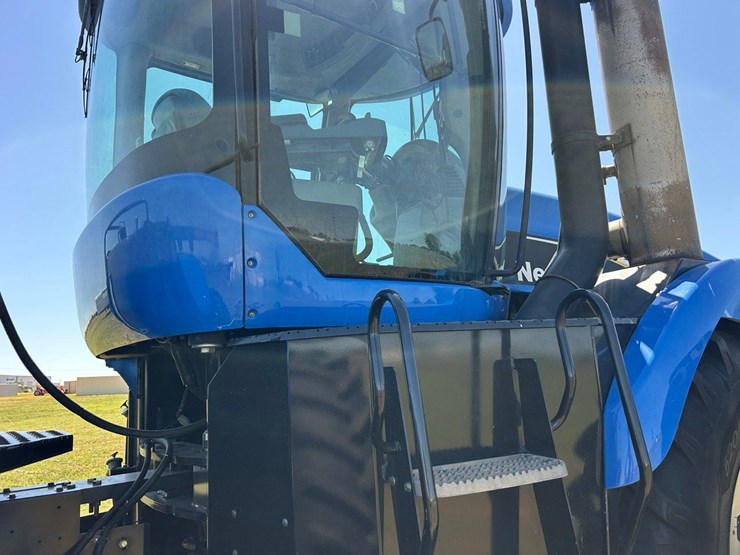 new-holland-tj375-image-26