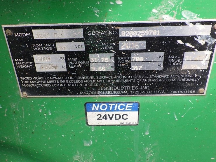 2016-jlg-3246es-image-21