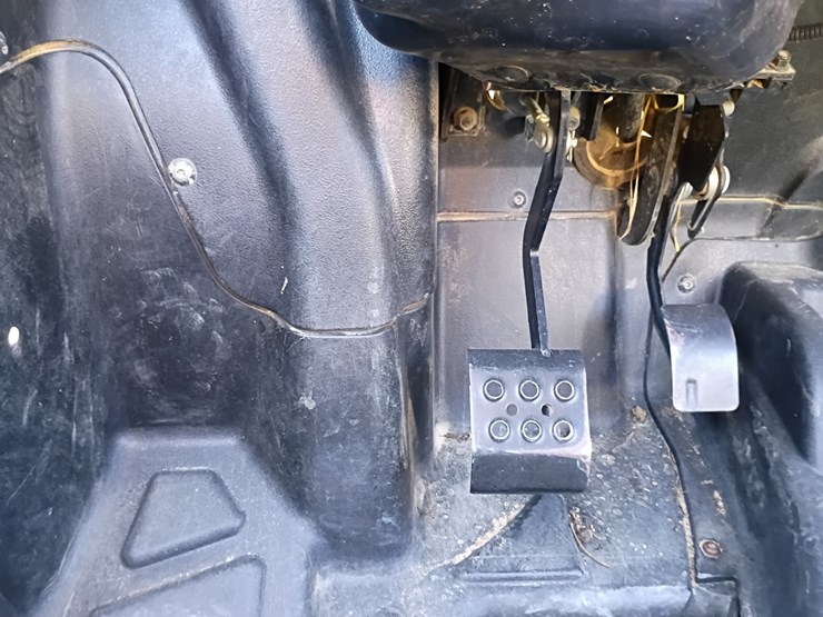 2014-polaris-ranger-rzr-image-39