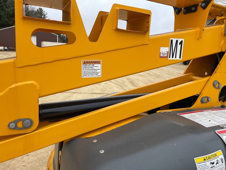 #7512-•-(m-1)-2021-haulotte-3522a-electric-towable-man-lift-image-17