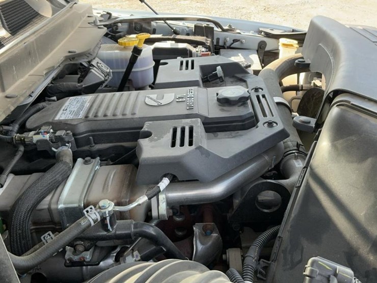 2022-dodge-3500-image-12