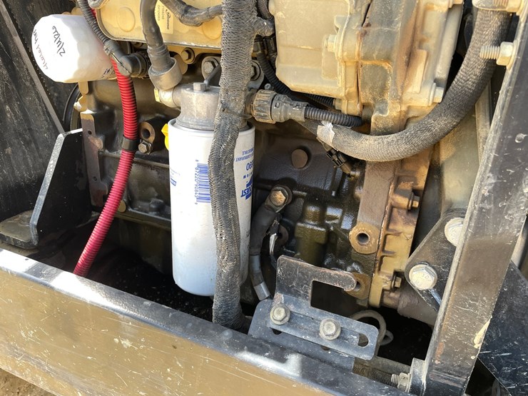 2014-jlg-g5-18a-image-43