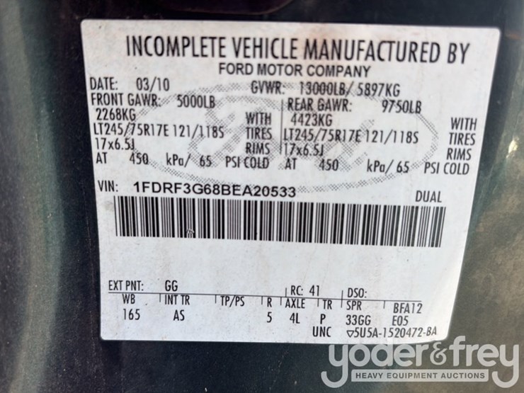 2011-ford-f350-image-38