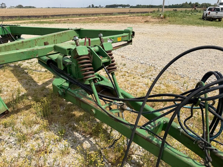 john-deere-1590-image-80