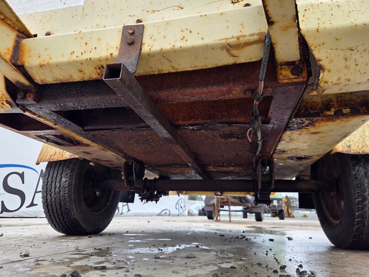 1994-massey-ferguson-8-image-33