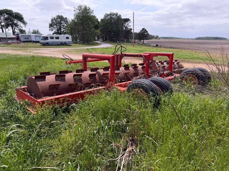 #45280-•-fair-oaks-mfg-20'-stubble-roller-image-4