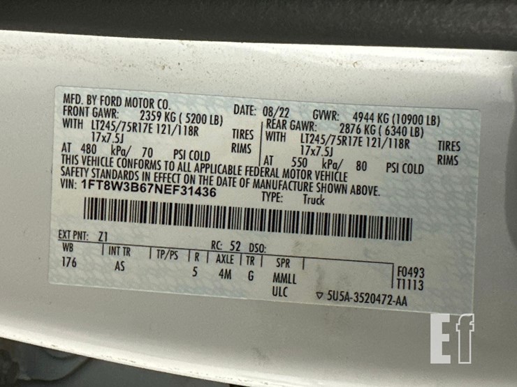 2022-ford-f350-image-35