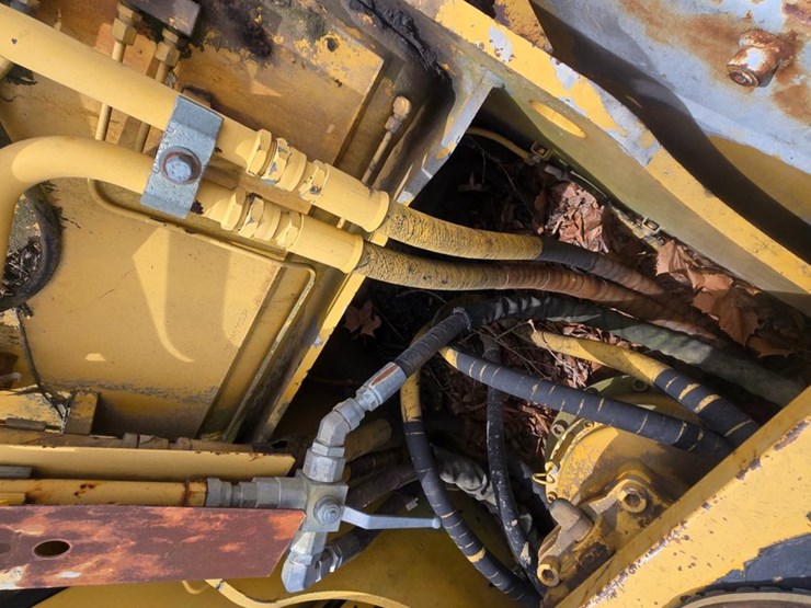 deere-892e-lc-image-37