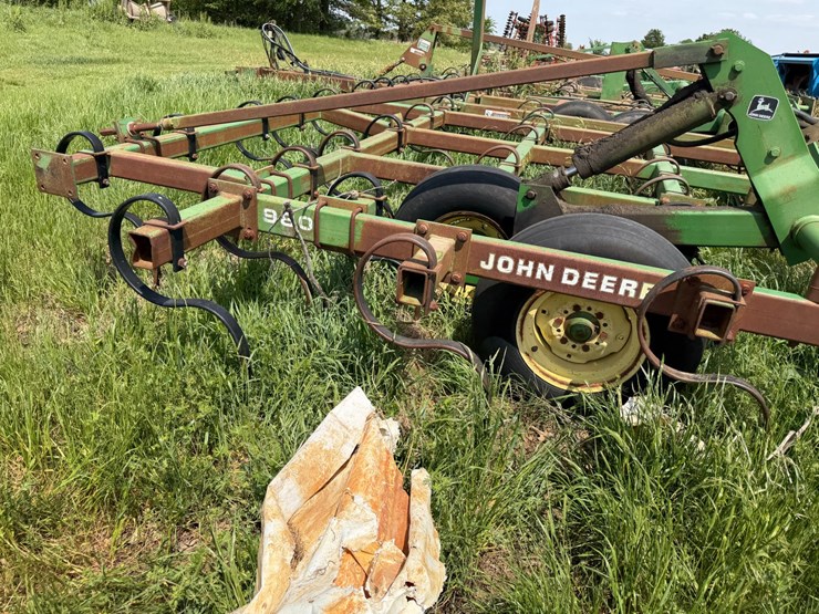 john-deere-980-image-42