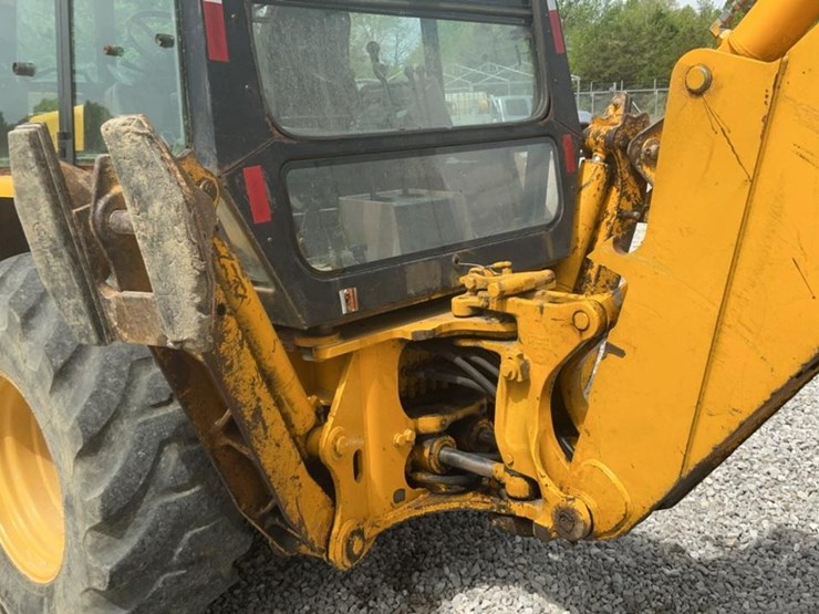 john-deere-310d-image-54