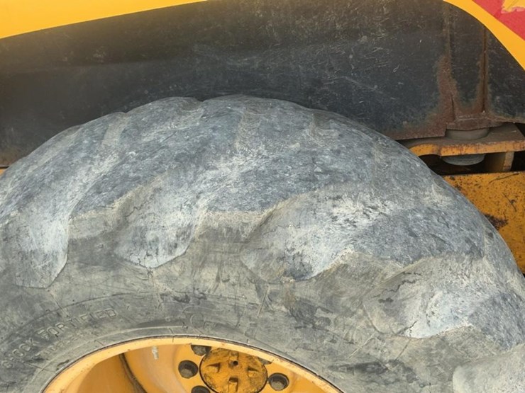 john-deere-310d-image-83