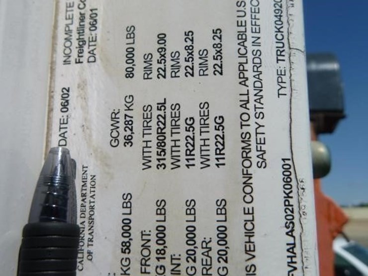 2002-caterpillar-c12-image-36