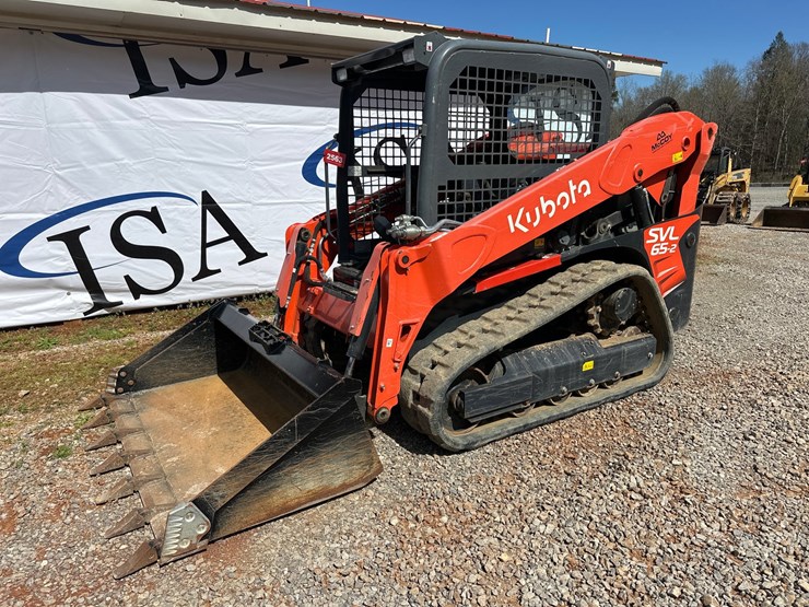 2023-kubota-svl65-2-image-1