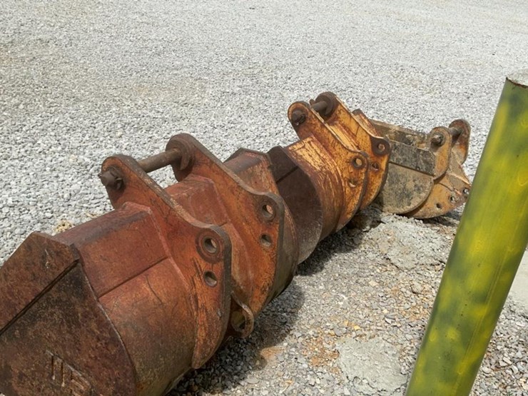 john-deere-310d-image-71