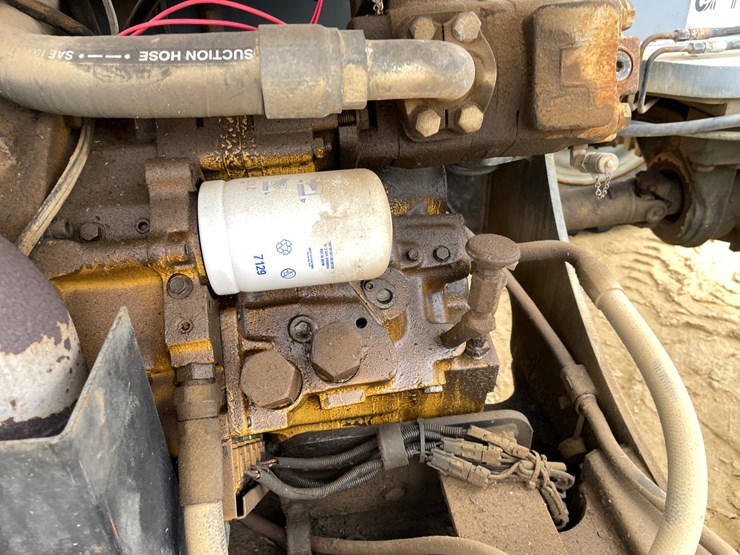 2005-jlg-g9-43a-image-62