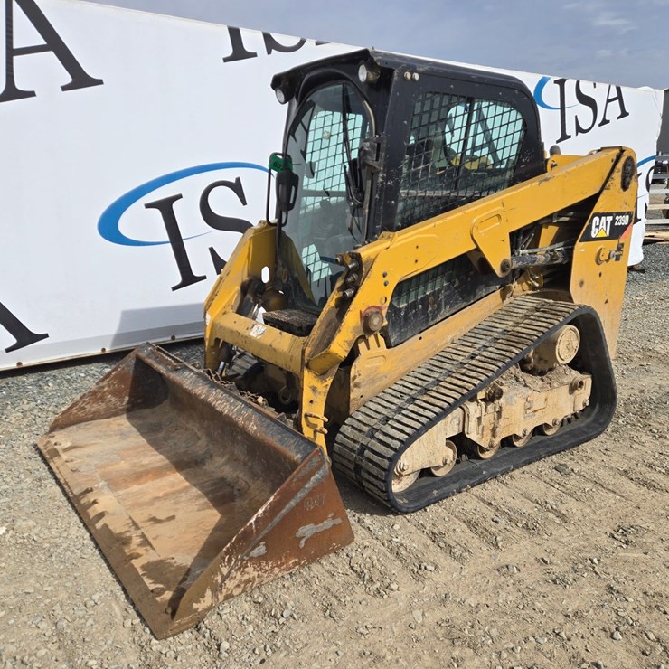 2017 CATERPILLAR 239D