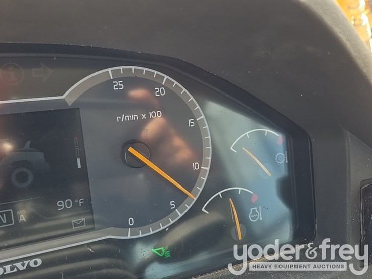 2021-volvo-l90h-image-141