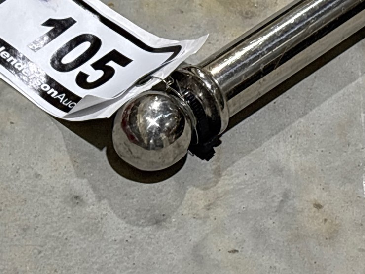 #105-•-stainless-steel-flag-pole-image-2