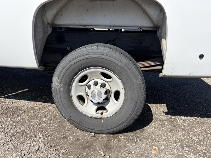 2008-chevrolet-silverado-2500-image-5