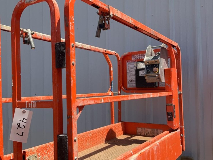 #427-•-snorkel-19'-scissor-lift-image-11
