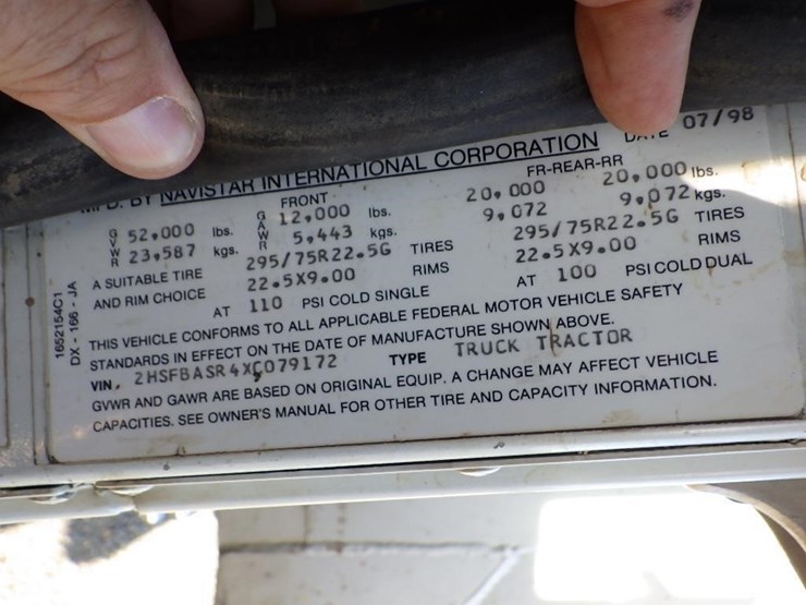 1999-international-9300-image-57