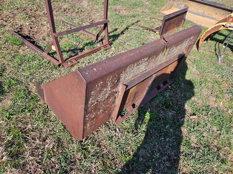 #555-•-72"-high-capacity-bucket-image-3