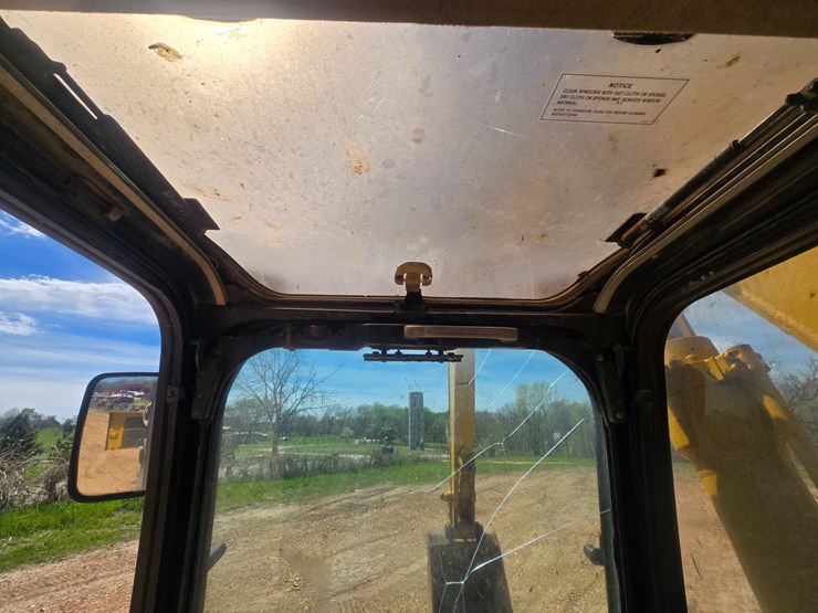 2003-caterpillar-320c-image-59