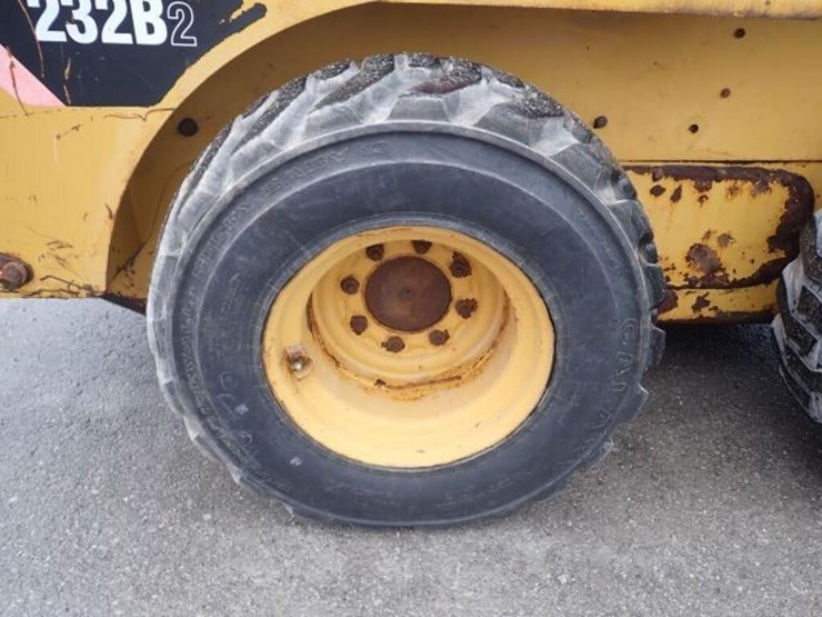 2009-caterpillar-232b-image-56