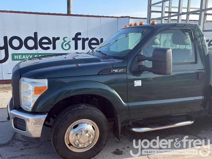 2011-ford-f350-image-6