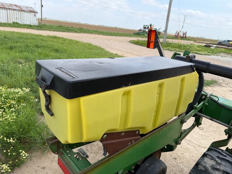 john-deere-1720-image-69